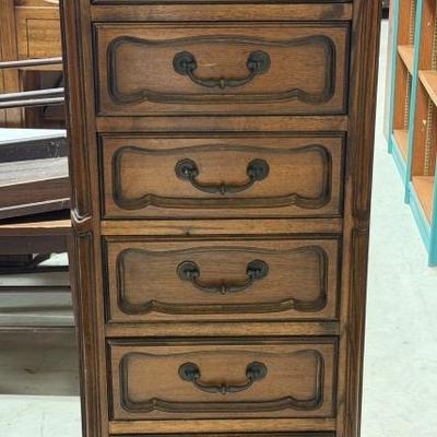 Sale Photo Thumbnail #66