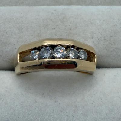 14 K Gold Men’s Diamond Ring 