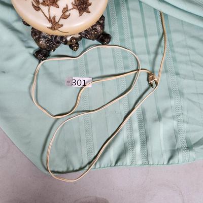 Sale Photo Thumbnail #859