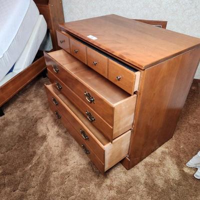 Sale Photo Thumbnail #124