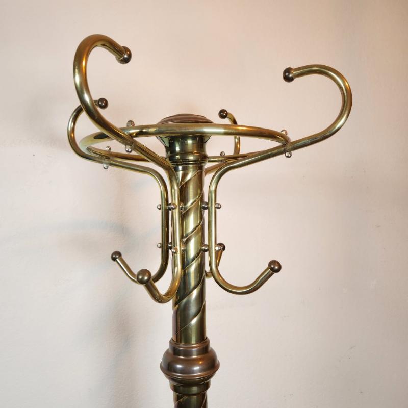 Sale Photo Thumbnail #873