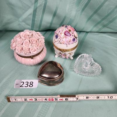 Sale Photo Thumbnail #685