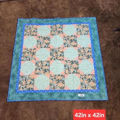 Sale Photo Thumbnail #810