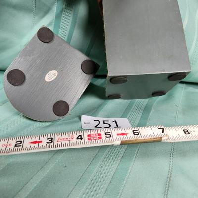 Sale Photo Thumbnail #720