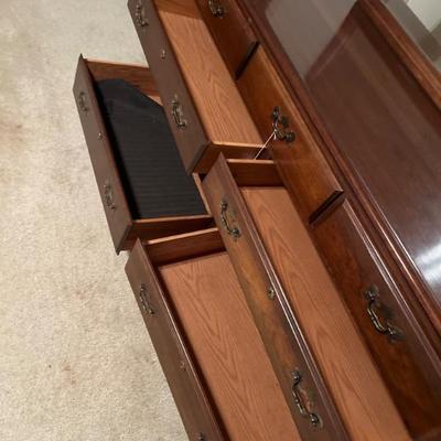 Sale Photo Thumbnail #877