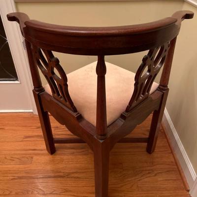 Sale Photo Thumbnail #670