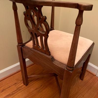 Sale Photo Thumbnail #673