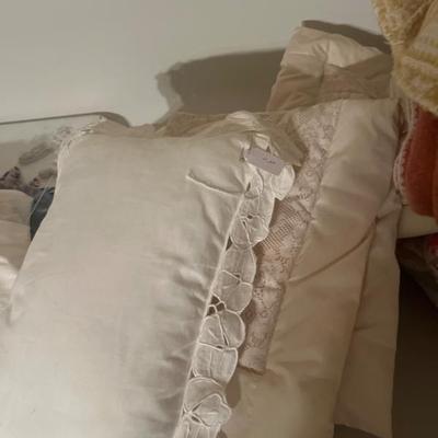 Sale Photo Thumbnail #908