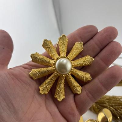 Sale Photo Thumbnail #503