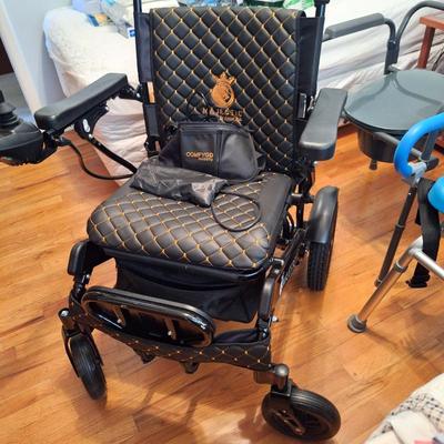 Sale Photo Thumbnail #45