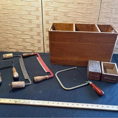 Primitive Tool Box, Saws 