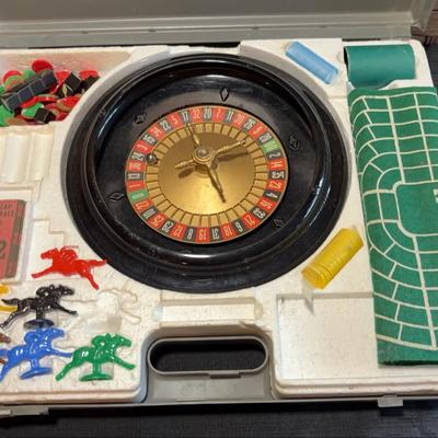 Vintage Game Set 