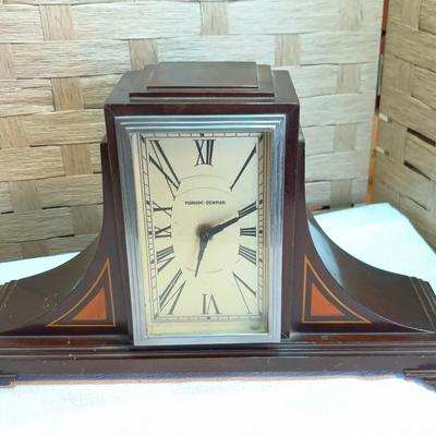Art Deco Manning Bowman Mantel Clock 