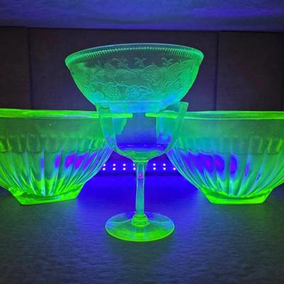 4 Piece Uranium Glass