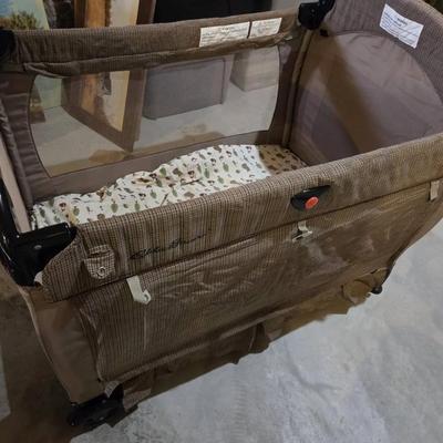 Eddie  Bauer Pack & Play