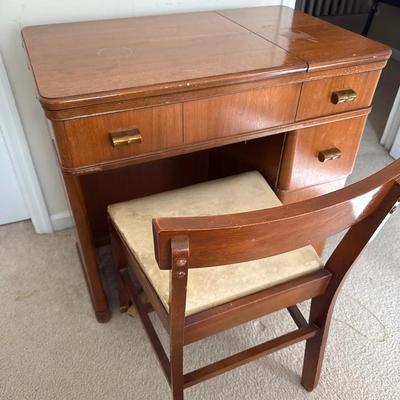 Sewing Machine Desk With Chair