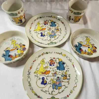 1976 Sesame Street Kitchen Dish Set