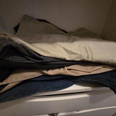 Men's Slacks & Shorts 42 X 30-2