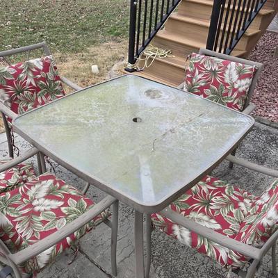 Set Of 4 Aluminum Outdoor Chair With Table And 6 Cushions