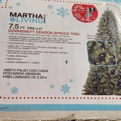 Martha Stewart Christmas Tree 7.5' Prelit Denison Spruce 