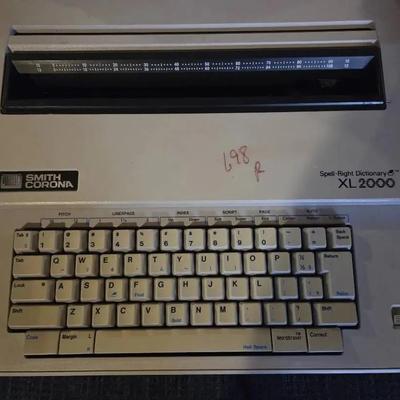 Smith Corona XL2000 Typewriter 