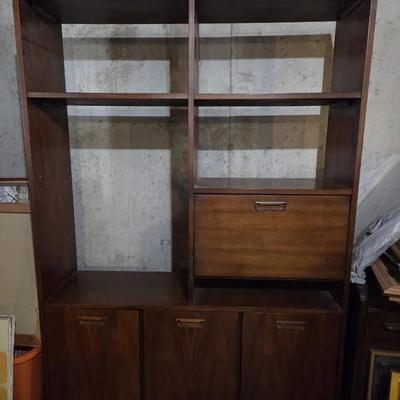 Broyhill Mid-Century Modern Walnut Room Divider