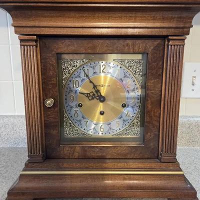 Large Howard Miller Thomas Tompion Mantel Clock Model 612436 With Key