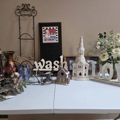 Home Decor Lot Wooden Signs Metal Decor And More