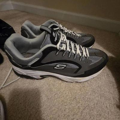 Several Men's Shoes Size 13