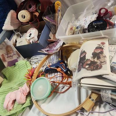 Sewing Supplies, Embroidery Supplies, Knitting & Yarn