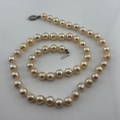 10k White Gold 7mm Pearl Strand Necklace