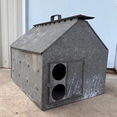 Vintage GALVANIZED TIN METAL CHICKEN CHICK BROODER HOUSE CARRIER 