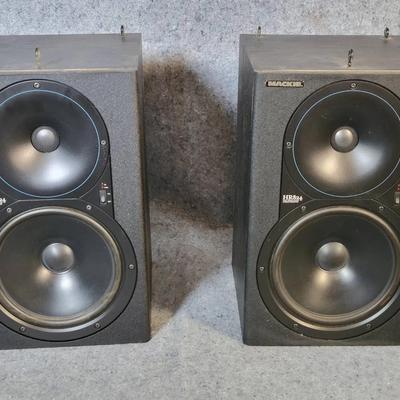 Mackie HR824 Studio Monitor Speakers | Pair