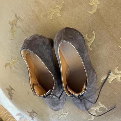 Sale Photo Thumbnail #95