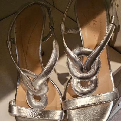 Sale Photo Thumbnail #258