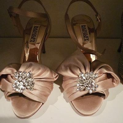 Sale Photo Thumbnail #252