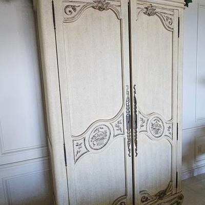 Sale Photo Thumbnail #133