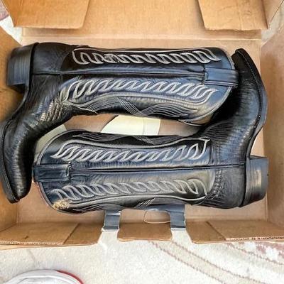 Sale Photo Thumbnail #322