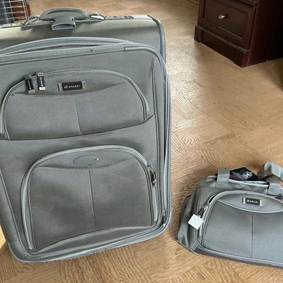 Delsey Helium 250GX Rolling Suitcase & Carry-On Bag