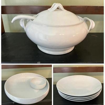 Crate & Barrel White Tureen, Chip & Dip, & 4 Plates