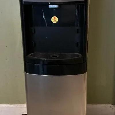 Honeywell Freestanding Water Bottle Cooler