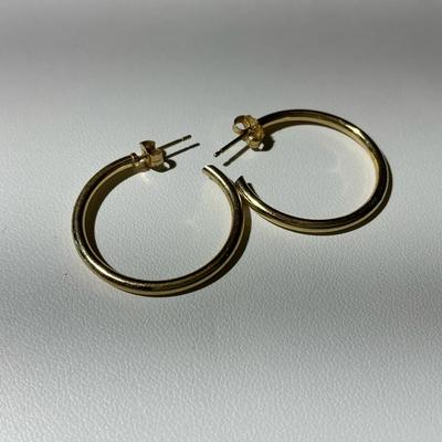14kt Gold Tube Design Hoop Earrings 