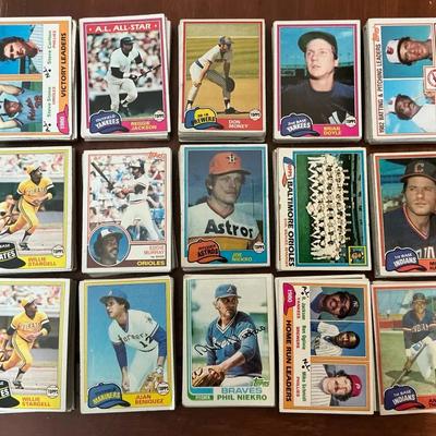 Early 1980’s Topps Baseball Cards - Reggie Jackson, Jim Palmer (K52)