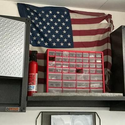 Gladiator Wall Mounted Tool Storage With-center Shelf 