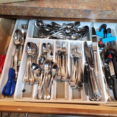 Sale Photo Thumbnail #176