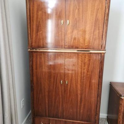 Sale Photo Thumbnail #229