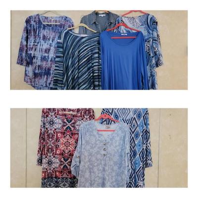 Shades Of Blue Women's Size XL Shirts