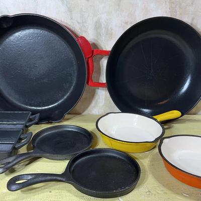 Cast Iron Regular And Mini Pans
