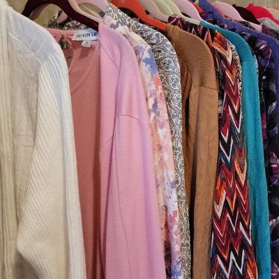 Women's Blouses and Sweaters Size Xl