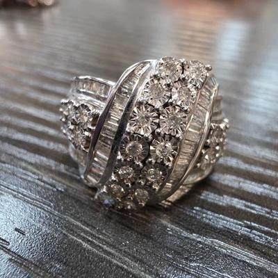 Sale Photo Thumbnail #30